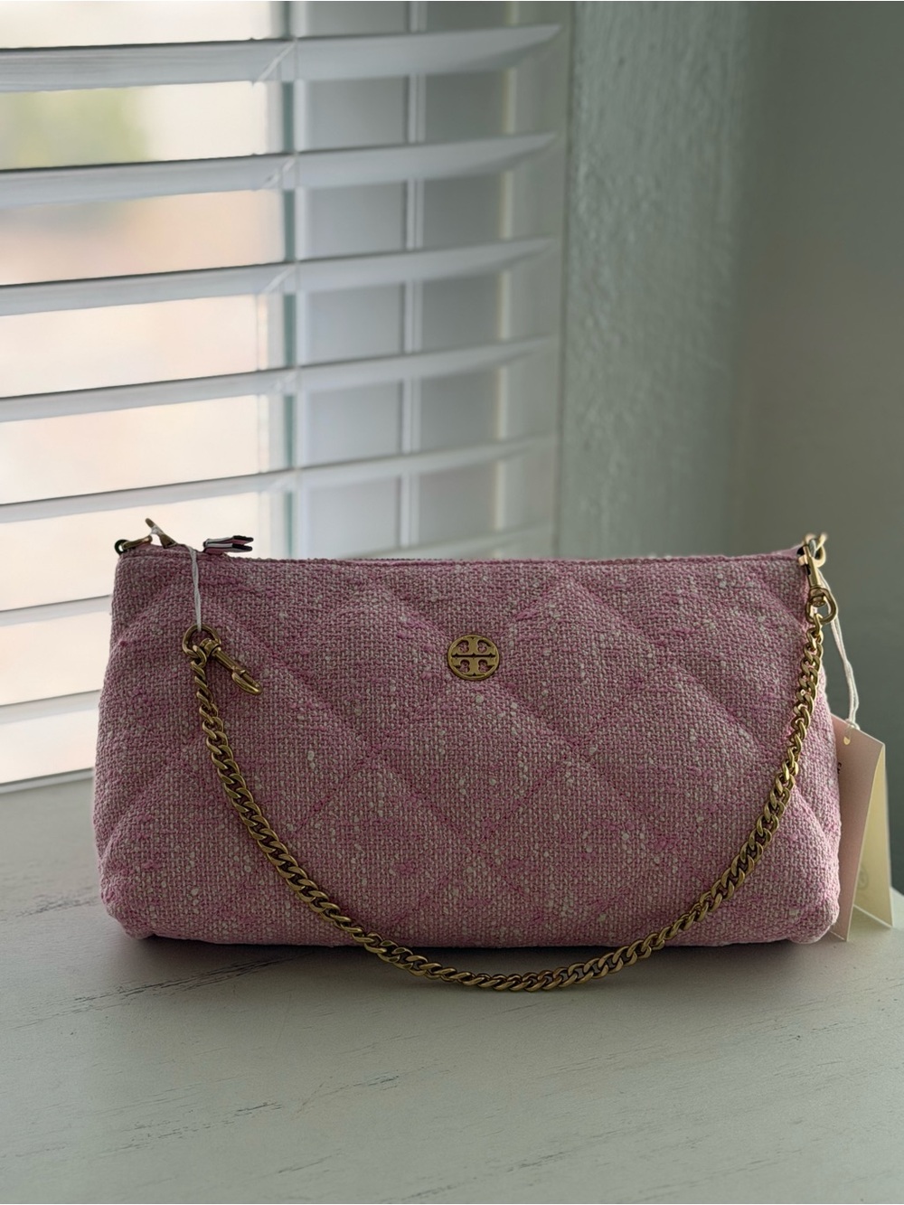 NWT Tory Burch Willa Tweed Zip Top Shoulder Bag 162965 in Tweed Pink